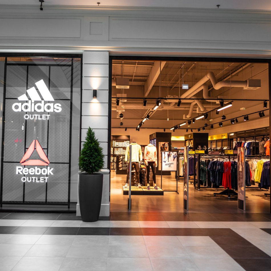 Adidas | POP Airport outlet